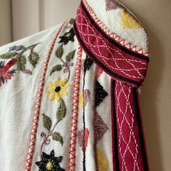 NWOT Zara Asian inspired embroidered jacket - Picture 4 of 12